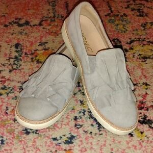 Vionic Light Gray Suede Fringe Slip-On Loafers
